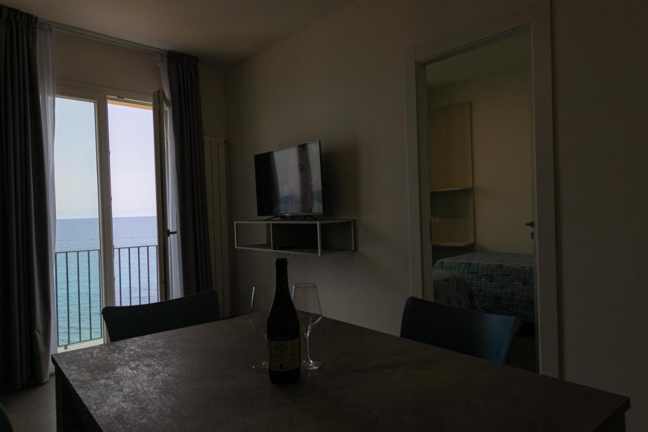 Suite Bordonaro Luxury Apartments Cefalù Eksteriør billede